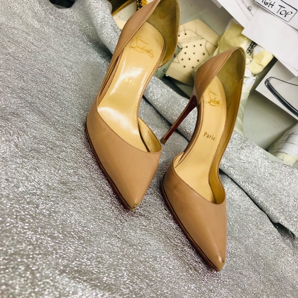 Christian Louboutin Nude 👠